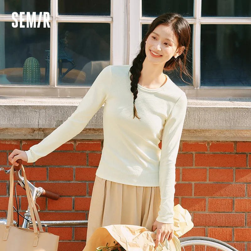 Semir Long Sleeve T-Shirt Women Slim Fit Minimalist Versatile 2025 New Spring Round Neck Base Layer Top for Everyday Outfits
Semir Long Sleeve T-Shirt Women Slim Fit Minimalist Versatile 2025 New Spring Round Neck Base Layer Top for Everyday Outfits