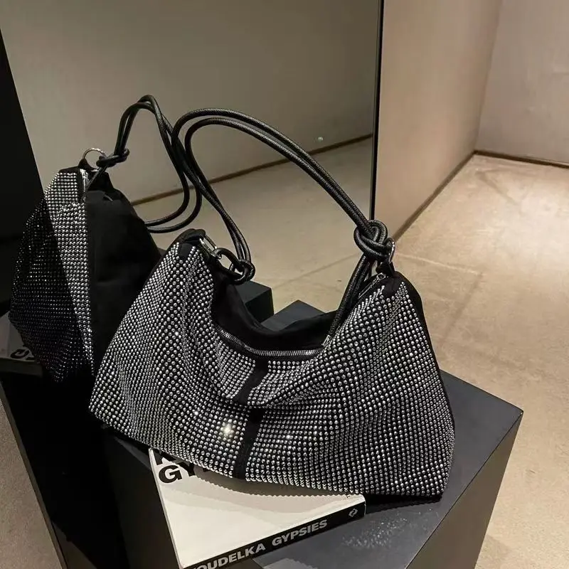 Fashion Personalized Large Capacity Bright Diamond Bag Women's Bag 2025 Style Simple And Versatile Single Shoulder Cossbody Bags
Fashion Personalized Large Capacity Bright Diamond Bag Women's Bag 2025 Style Simple And Versatile Single Shoulder Cossbody Bags
