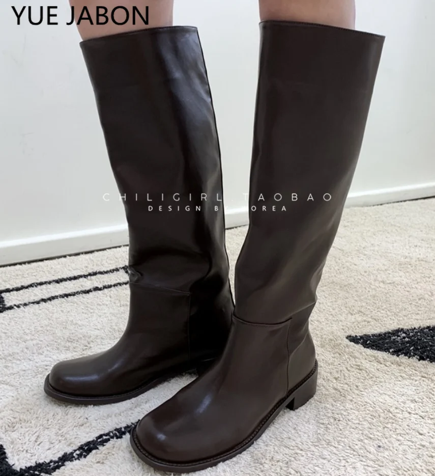 2024 New Retro Women Winter Knee High Boots Low Heel Luxury Loose Boots Free Shipping Leather Long Boot Comfortable Shoes Boots
2024 New Retro Women Winter Knee High Boots Low Heel Luxury Loose Boots Free Shipping Leather Long Boot Comfortable Shoes Boots