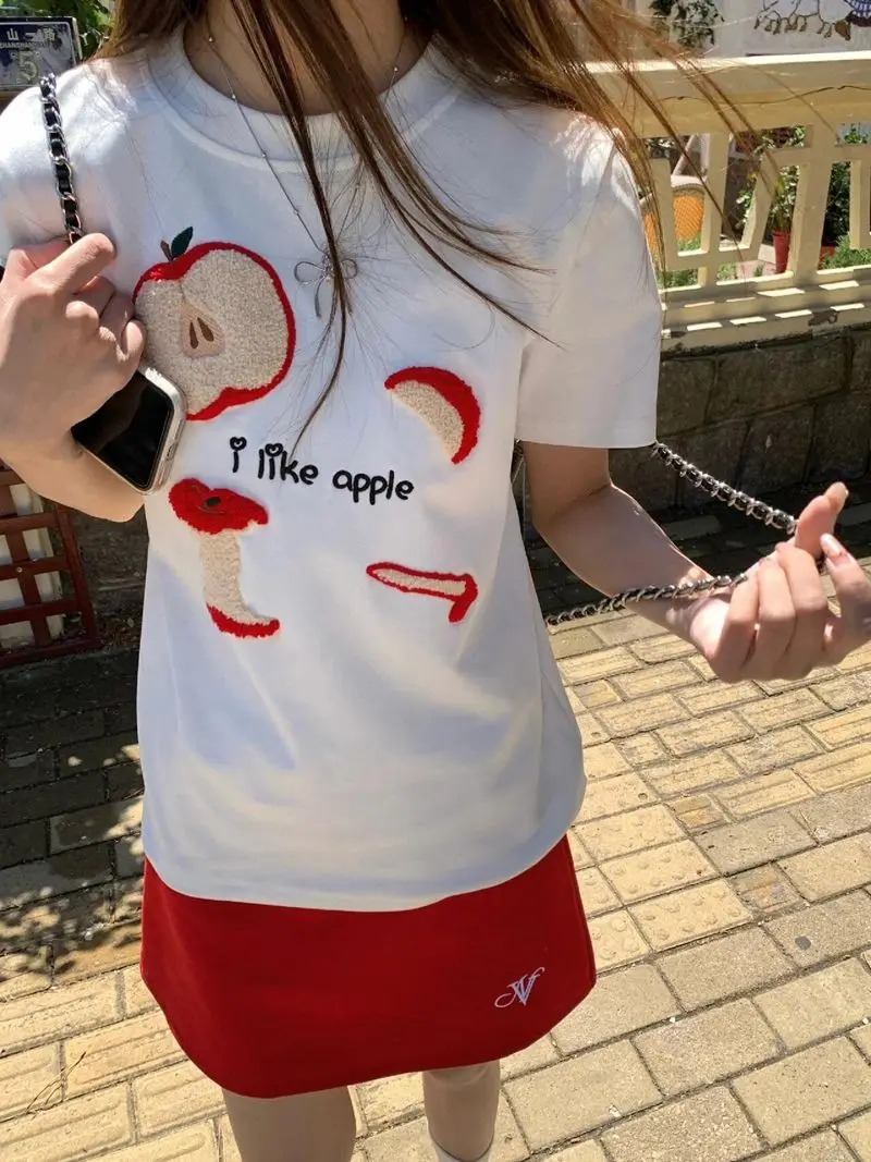 Korean Embroidered Flocking Short-sleeved T-shirt for Women in Summer New Niche Casual Slim Cotton Top
Korean Embroidered Flocking Short-sleeved T-shirt for Women in Summer New Niche Casual Slim Cotton Top