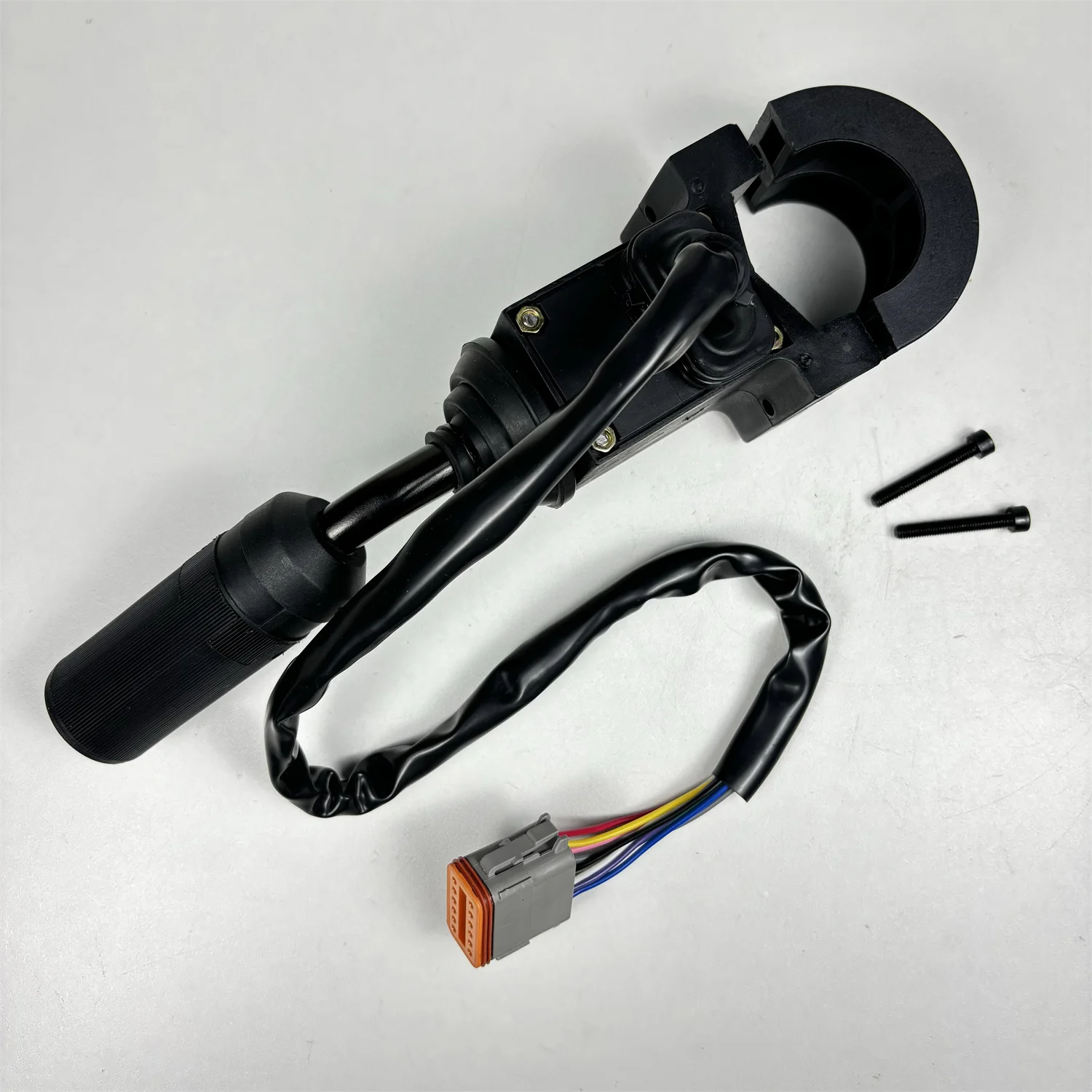 Transmission Controller 1600429S for JLG Trans Shifter Shift Lever 6036 6042 10042
Transmission Controller 1600429S for JLG Trans Shifter Shift Lever 6036 6042 10042