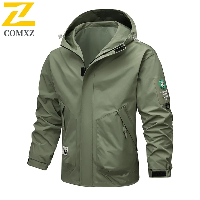 COMXZ 2025 Мужская и женская рабочая куртка с капюшоном в американском горном стиле, уличная водонепроницаемая повседневная ветровка для пар, пальто
COMXZ 2025 Мужская и женская рабочая куртка с капюшоном в американском горном стиле, уличная водонепроницаемая повседневная ветровка для пар, пальто