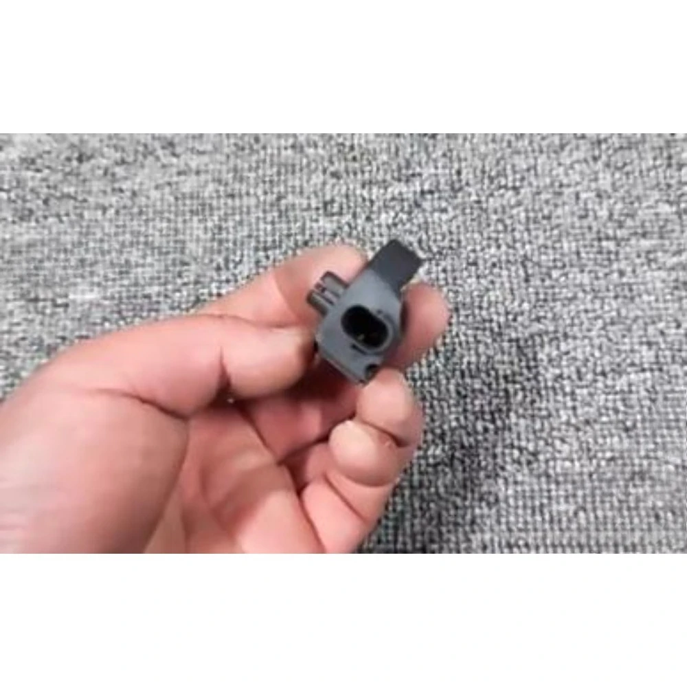 2139051300 Automotive Parts Impact Acceleration Crash Sensor for Mercedes Benz W205 C180 C200 E260 E300 S450 G500 GLC
2139051300 Automotive Parts Impact Acceleration Crash Sensor for Mercedes Benz W205 C180 C200 E260 E300 S450 G500 GLC