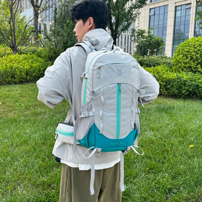 Ultra-light backpack for outdoor sports,Large-capacity hiking daypack,Suitable for hiking Mountaineering Outdoor Camping Sports
Ultra-light backpack for outdoor sports,Large-capacity hiking daypack,Suitable for hiking Mountaineering Outdoor Camping Sports