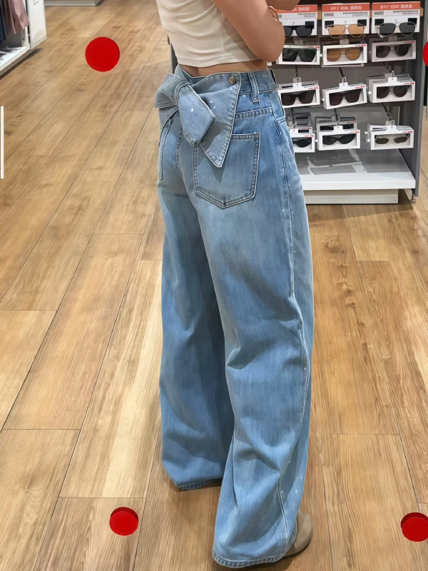 American Retro Detachable Knot Rhinestone Star Jeans Women Summer New Style Hot Girl Loose Pants High Waist Denim
American Retro Detachable Knot Rhinestone Star Jeans Women Summer New Style Hot Girl Loose Pants High Waist Denim