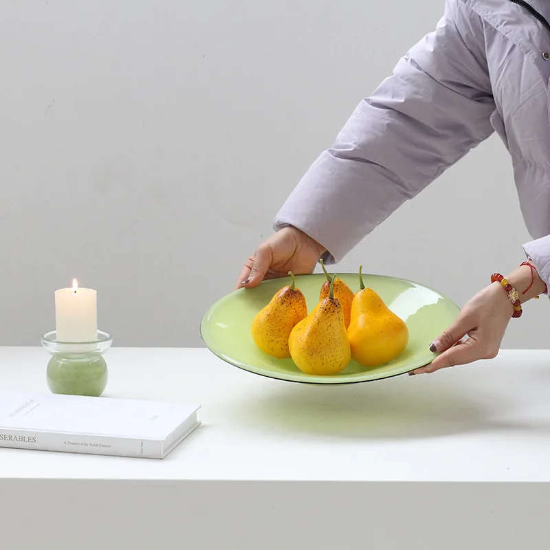 Porcelain powder black edge open vase flower dining table TV cabinet simple household glass fruit plate
Porcelain powder black edge open vase flower dining table TV cabinet simple household glass fruit plate