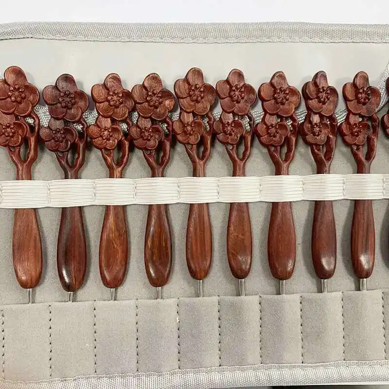 1 шт., цветение сливы, кровь, сандал, ручка, игла для вязания крючком, игла для ручной полировки, игла из нержавеющей стали, пряжа для куклы, иглы для плетения своими руками
1 шт., цветение сливы, кровь, сандал, ручка, игла для вязания крючком, игла для ручной полировки, игла из нержавеющей стали, пряжа для куклы, иглы для плетения своими руками