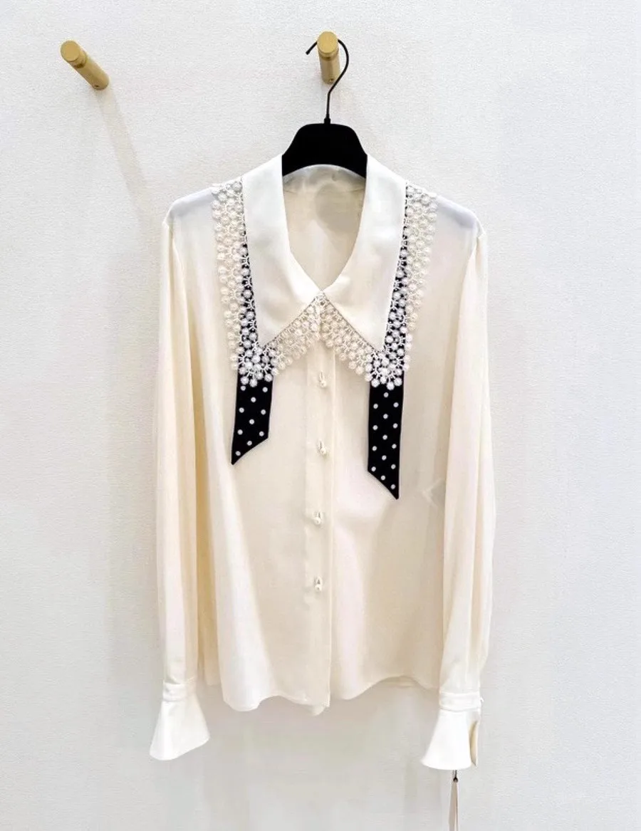 Elegant Office Ladies Lace Turn Down Collar Beige Silk Blouse Vintage Polka Dot Ribbon Long Sleeve Shirt
Elegant Office Ladies Lace Turn Down Collar Beige Silk Blouse Vintage Polka Dot Ribbon Long Sleeve Shirt