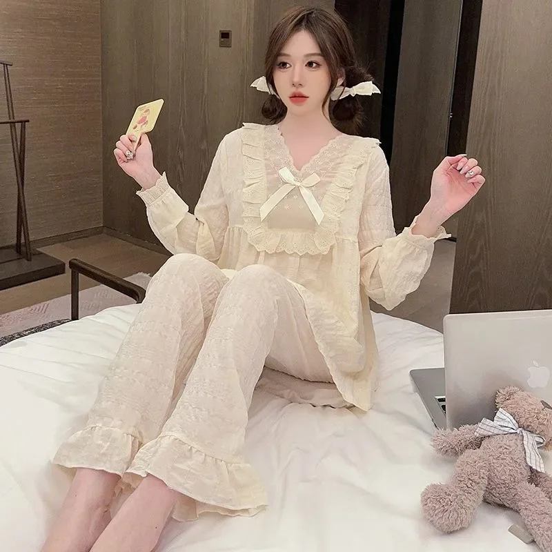 110kg Plus Size Spring Pajamas Women Princess Style Sleepwear Solid Long-Sleeved Sweet Homesuit Korean Student Loungewear Outfit
110kg Plus Size Spring Pajamas Women Princess Style Sleepwear Solid Long-Sleeved Sweet Homesuit Korean Student Loungewear Outfit