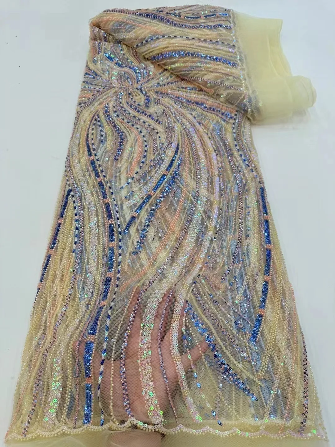 Luxury African Beads Lace Fabric High Quality Nigerian Heavy Beaded Groom Embroidered Mesh Sequins Lace Materials For Dresses
Luxury African Beads Lace Fabric High Quality Nigerian Heavy Beaded Groom Embroidered Mesh Sequins Lace Materials For Dresses