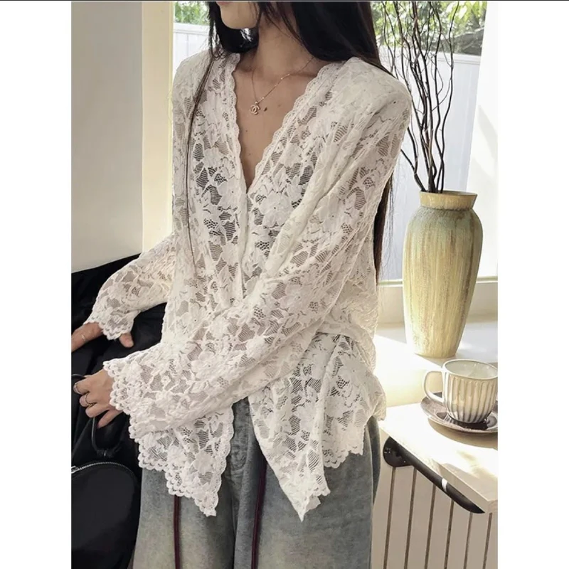 Long Sleeve Lace Blouses Women Clothing 2025 Blusas Mujer De Moda Hollow Out Sexy Tops See Through Fashion Summer White Shirts
Long Sleeve Lace Blouses Women Clothing 2025 Blusas Mujer De Moda Hollow Out Sexy Tops See Through Fashion Summer White Shirts