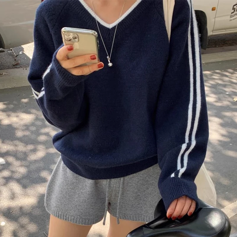 Chic Autumnal Vintage V-Ne Loose Versatile Color Blo Striped Long Sve Knitted Sweater Women's Faion Korean Sle
Chic Autumnal Vintage V-Ne Loose Versatile Color Blo Striped Long Sve Knitted Sweater Women's Faion Korean Sle