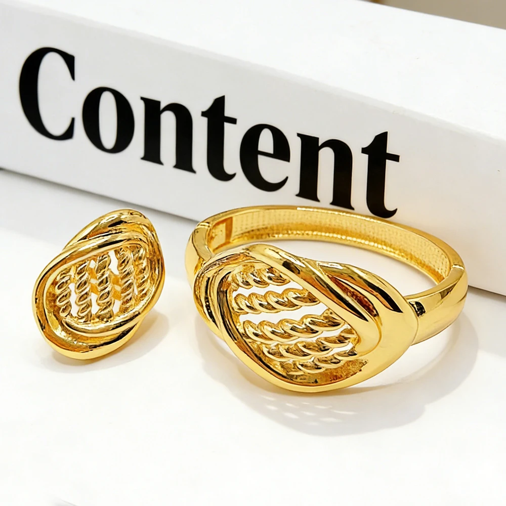 African Classic Bangle with Finger Ring Set Fashion Trendy Cuff Bangle Ring Set Luxury Gold Color Jewelry Set Daily Party Gift
African Classic Bangle with Finger Ring Set Fashion Trendy Cuff Bangle Ring Set Luxury Gold Color Jewelry Set Daily Party Gift