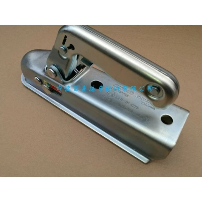 2PCS Emark certified, European trailer connector ball cover, 800kgs load, suitable for 50 square tubes
2PCS Emark certified, European trailer connector ball cover, 800kgs load, suitable for 50 square tubes