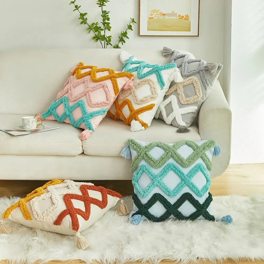 Gifts Polyester Sofa Pillowcase Three-dimensional Checkered Tassel Pillow Cover Home Decoration Soft Bedside Cushion Cover
Gifts Polyester Sofa Pillowcase Three-dimensional Checkered Tassel Pillow Cover Home Decoration Soft Bedside Cushion Cover