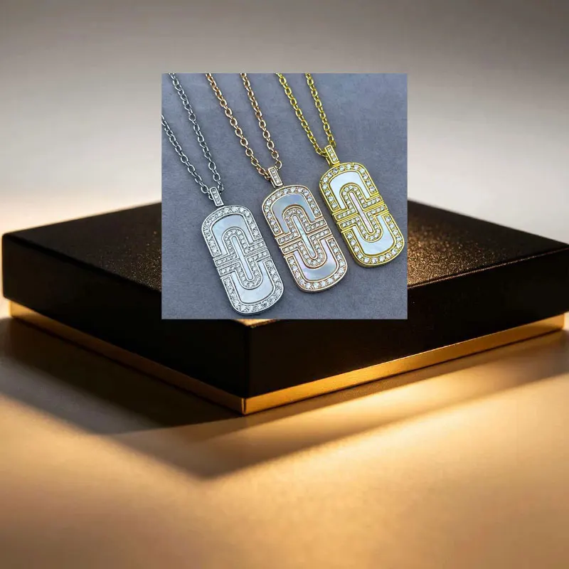 2026 High-Quality Fashion Classic 925 Silver Leopard Head Pendant Necklace for Daily Wear
2026 High-Quality Fashion Classic 925 Silver Leopard Head Pendant Necklace for Daily Wear