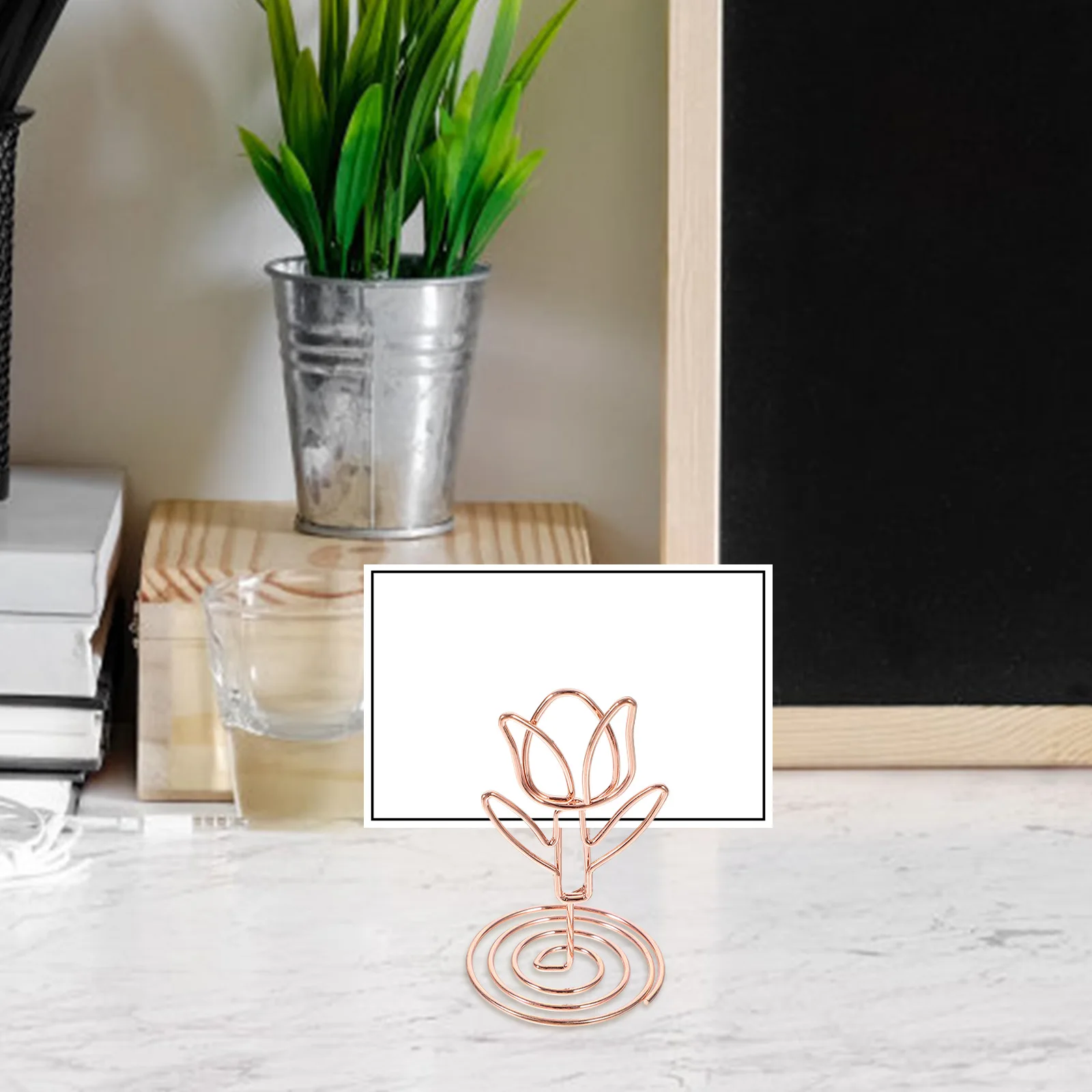 10pcs Tulip Metal Memo Clips Golden Desk ganizer Picture Holders For Tables Place Card Holders Picture s Table Decorations
10pcs Tulip Metal Memo Clips Golden Desk ganizer Picture Holders For Tables Place Card Holders Picture s Table Decorations
