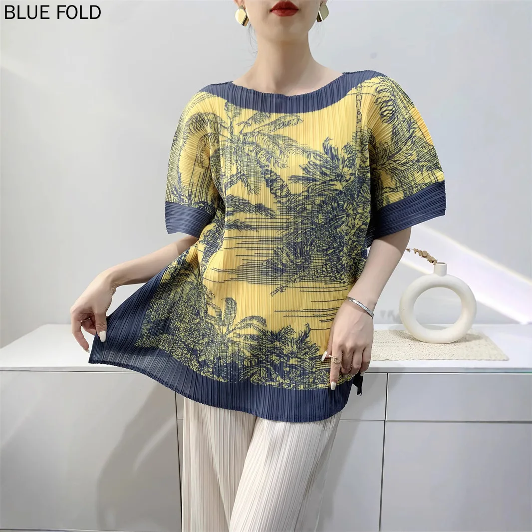 MIYAKE Summer New Pleated Tops for Women Comfortable Casual Loose Printed T-shirt Design PLEATS Oversize T-shirt
MIYAKE Summer New Pleated Tops for Women Comfortable Casual Loose Printed T-shirt Design PLEATS Oversize T-shirt