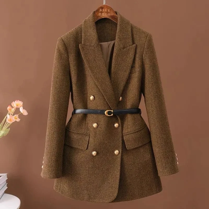 Comes With Belt A Vintage Wool Jacket For Women Autumn And Winter 2024 New Popular Seasonal Green Temperament Top Female Blazer
Comes With Belt A Vintage Wool Jacket For Women Autumn And Winter 2024 New Popular Seasonal Green Temperament Top Female Blazer