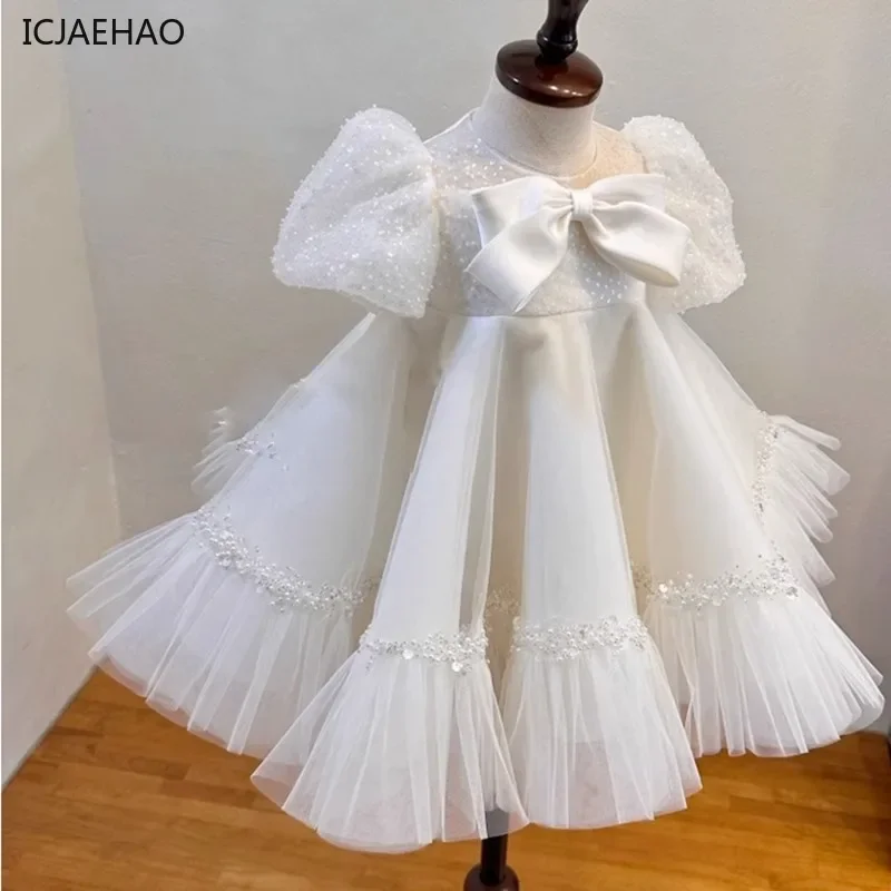 Элегантное высококачественное платье принцессы в корейском стиле для маленьких девочек, белое блестящее платье-пачка, наряд для дня рождения, с цветочным узором для девочек, наряд для свадебной вечеринки
Элегантное высококачественное платье принцессы в корейском стиле для маленьких девочек, белое блестящее платье-пачка, наряд для дня рождения, с цветочным узором для девочек, наряд для свадебной вечеринки