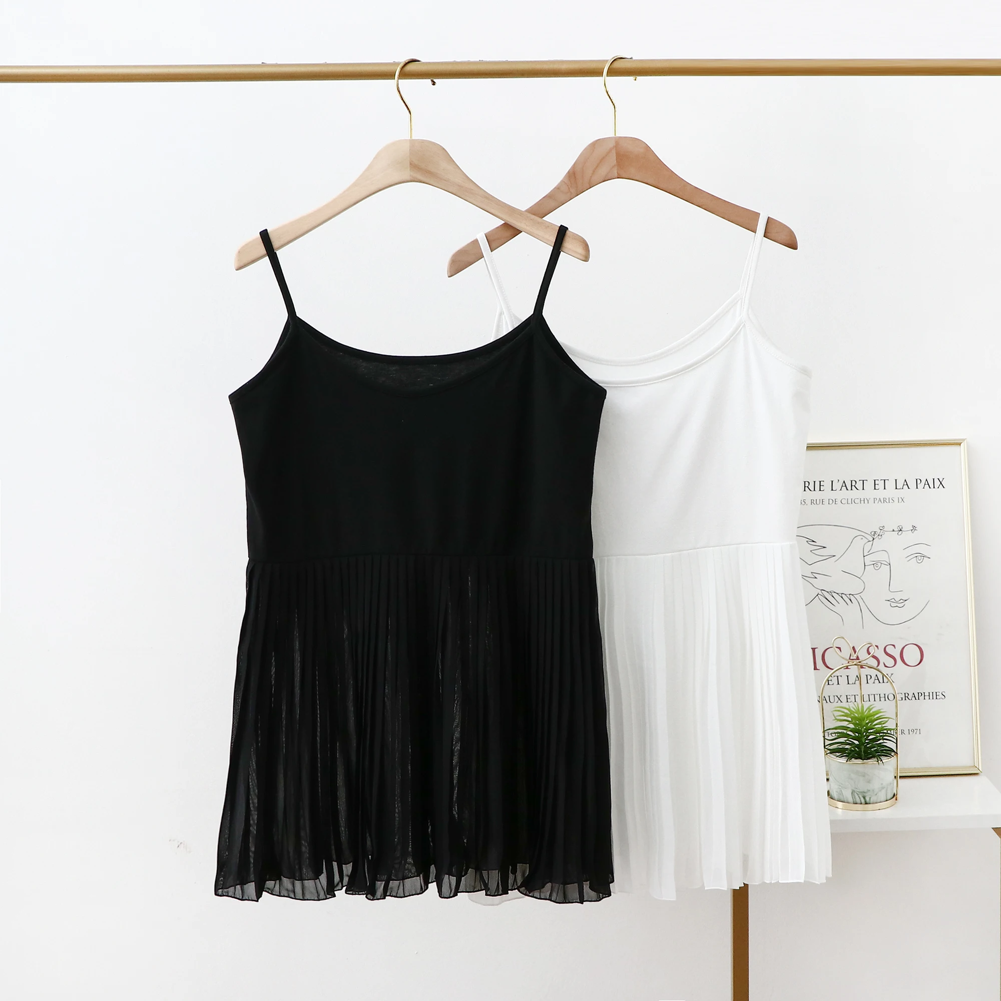 Женский модальный топ Csole, летний тонкий или свободный шифоновый топ для похудения, универсальный базовый слой, модный, для поездок на работу, чистый...
Женский модальный топ Csole, летний тонкий или свободный шифоновый топ для похудения, универсальный базовый слой, модный, для поездок на работу, чистый...