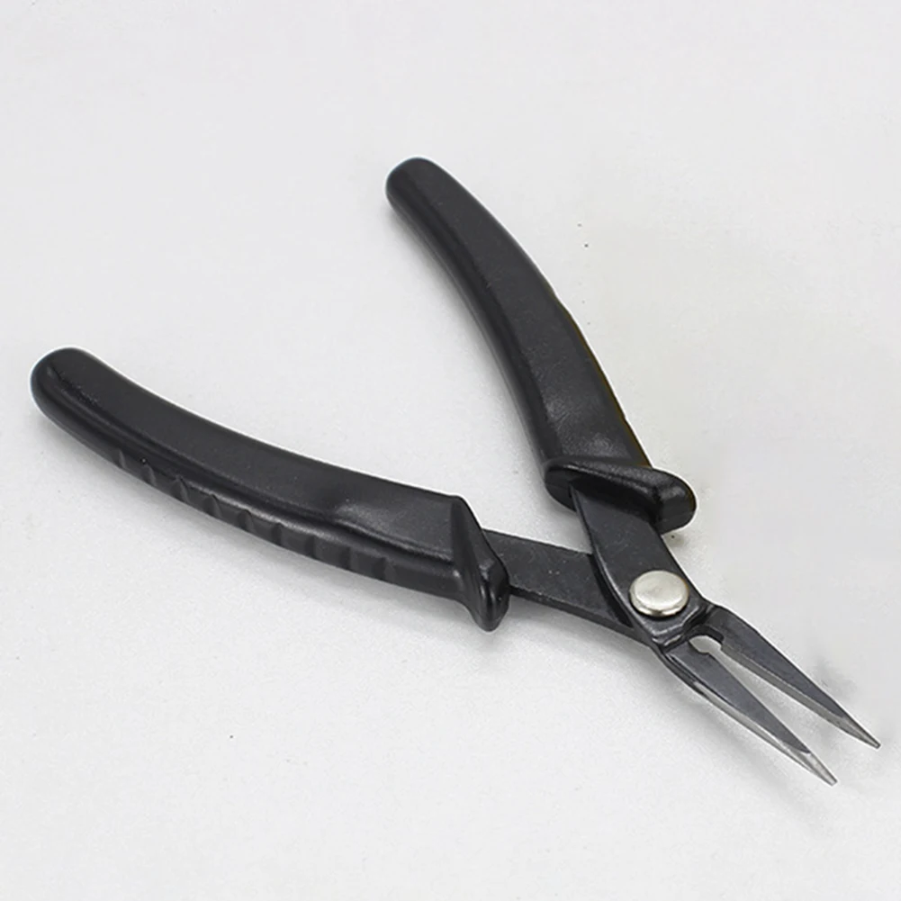Diagonal Cutting Pliers For Wire Cable Cutter For Electronics Jewelry Making And Craft Projects With Comfortable Grip
Diagonal Cutting Pliers For Wire Cable Cutter For Electronics Jewelry Making And Craft Projects With Comfortable Grip