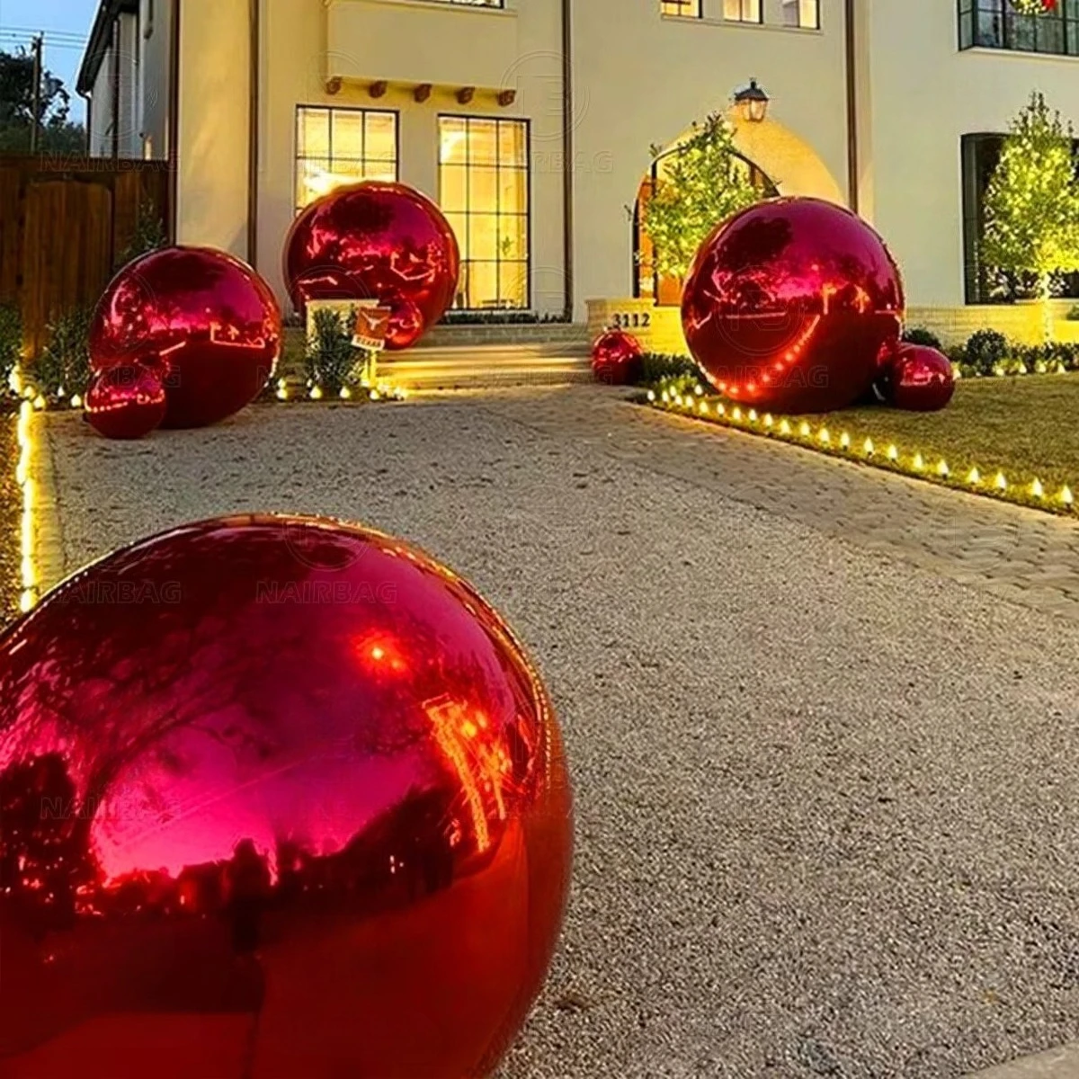 PVC Floating Mirror Sphere Balloon Disco Giant Event Decoration Advertising Inflatable Mirror Ball for Party Show
PVC Floating Mirror Sphere Balloon Disco Giant Event Decoration Advertising Inflatable Mirror Ball for Party Show