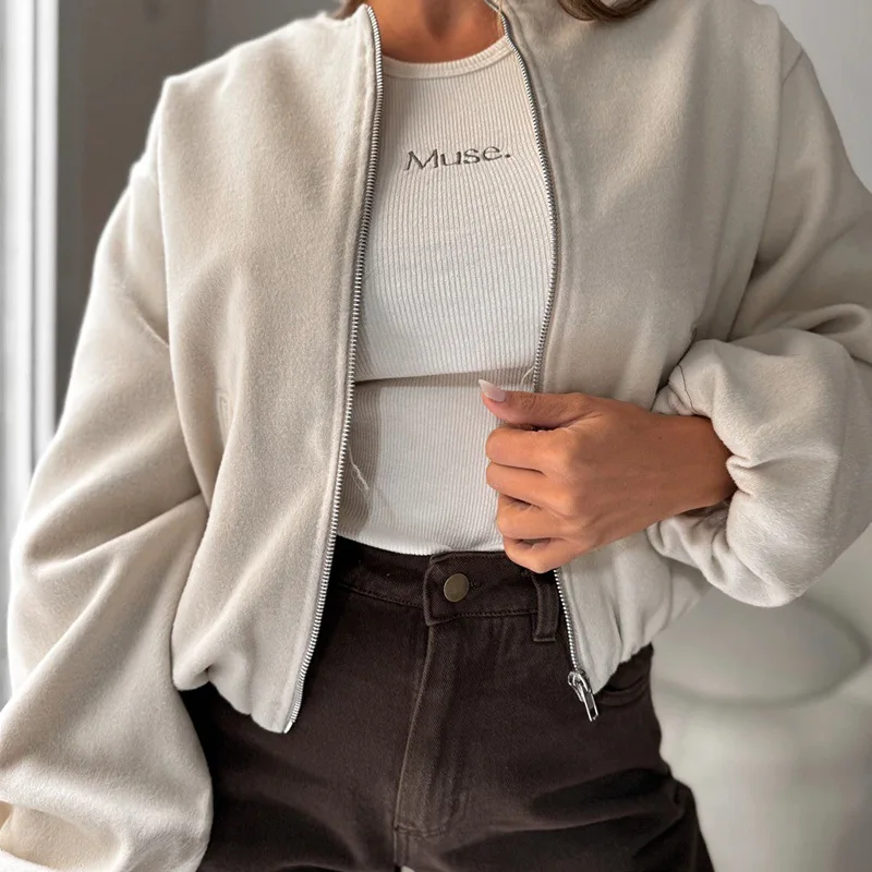 New Women's Clothing 2025 Fashion Versatile Woolen Stand Up Collar Short Jacket Top Coat
New Women's Clothing 2025 Fashion Versatile Woolen Stand Up Collar Short Jacket Top Coat
