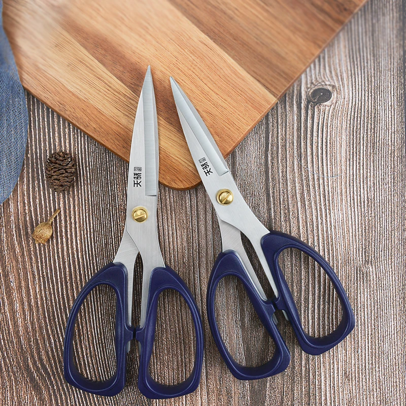 TJ POP Multifunction Kitchen Scissor Shears Stainless Steel with ABS Handle Kitchen Accessories Household Scissors Cutting Tools
TJ POP Multifunction Kitchen Scissor Shears Stainless Steel with ABS Handle Kitchen Accessories Household Scissors Cutting Tools