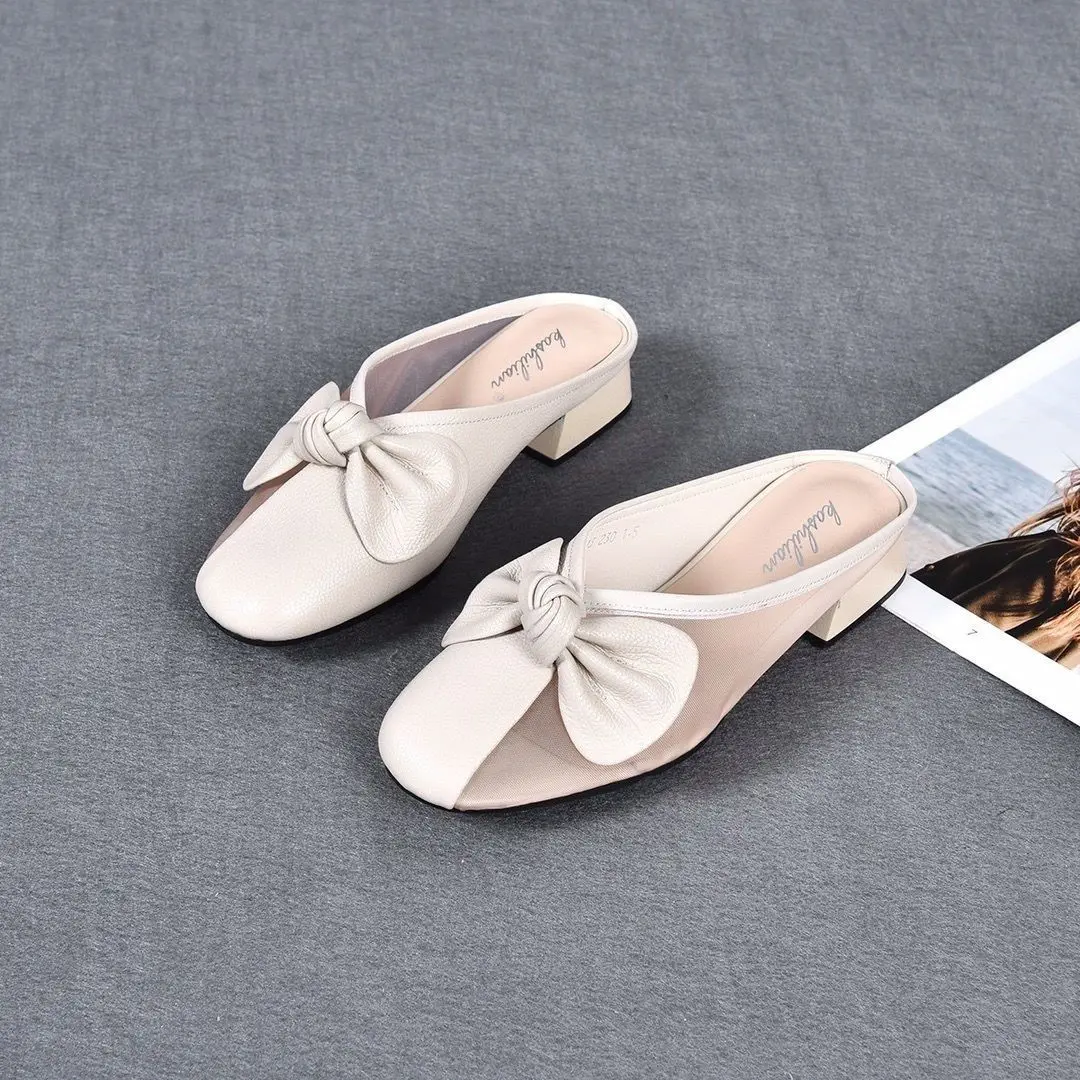 Women Genuine Soft Leather Round Toe Mule Half Slip On Medium Chunky Heel 2026 Summer New Arrival Fashion Trendy Outdoor Slipper
Women Genuine Soft Leather Round Toe Mule Half Slip On Medium Chunky Heel 2026 Summer New Arrival Fashion Trendy Outdoor Slipper