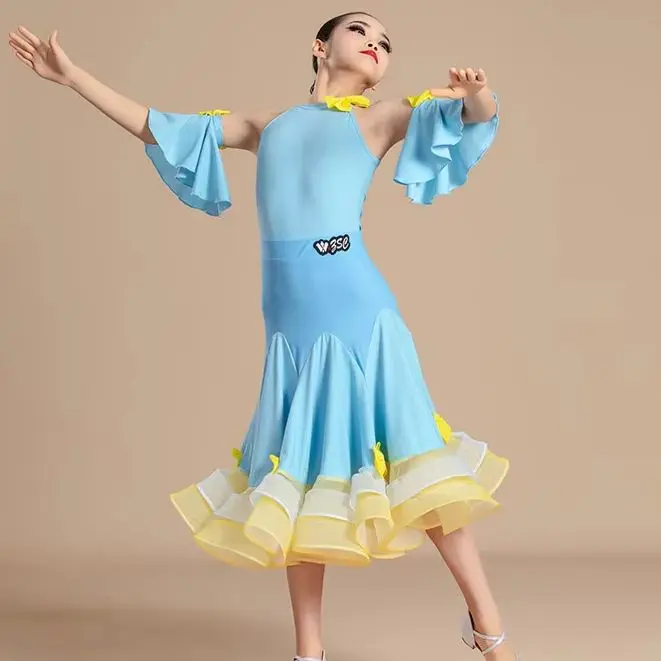 Girls Ballroom Dance CostumeLatin Competition Dress Blue Flared SleeveLayered Skirt with Yellow Bows Stage Clothing Modern dance
Girls Ballroom Dance CostumeLatin Competition Dress Blue Flared SleeveLayered Skirt with Yellow Bows Stage Clothing Modern dance