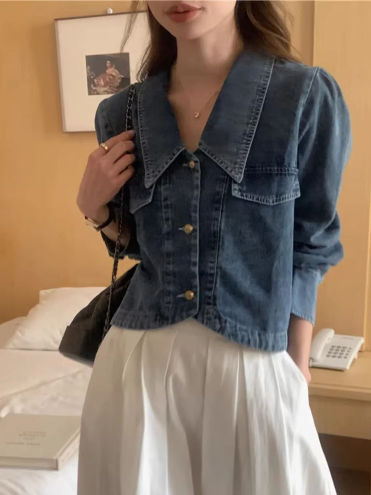Retro Long Sve Denim irt Women's Design Sensation Chic Doll Collar Bubble Sve ort irt Top Korean Sle Loose Fit
Retro Long Sve Denim irt Women's Design Sensation Chic Doll Collar Bubble Sve ort irt Top Korean Sle Loose Fit