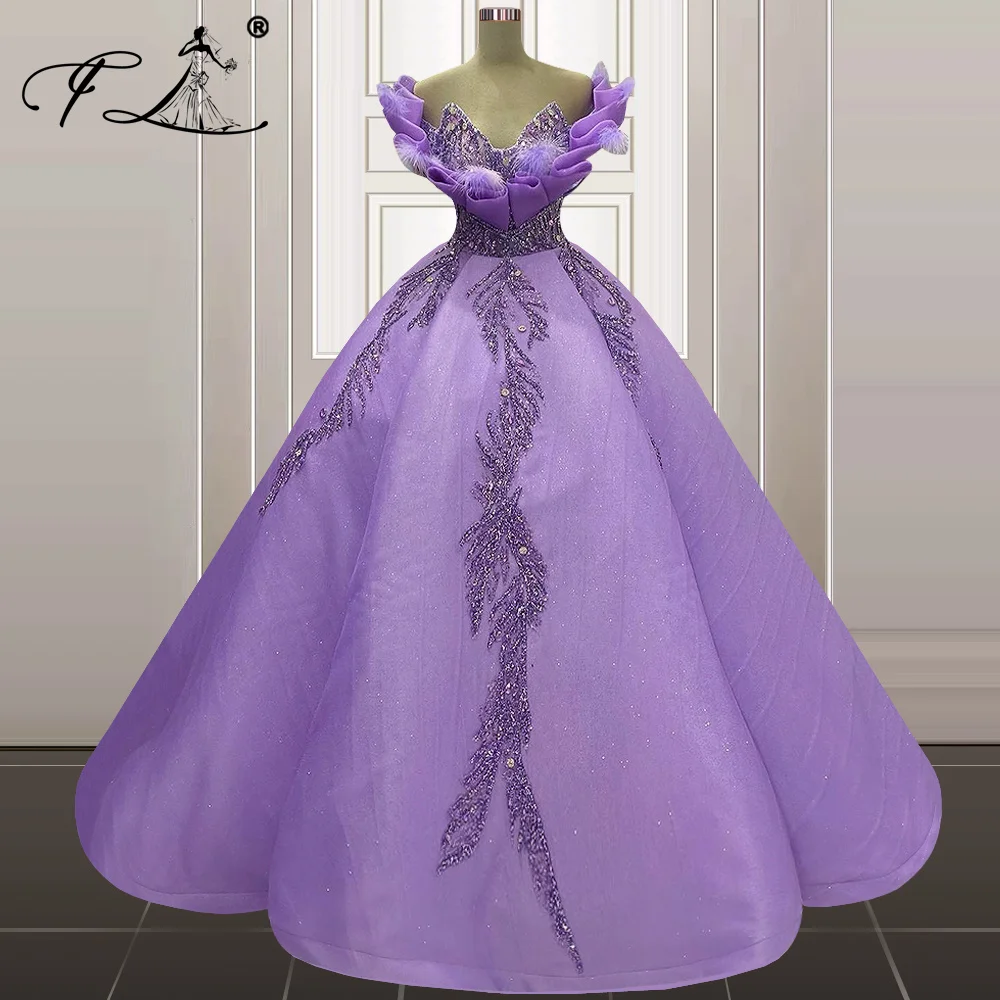 Purple Ball Gown Princess Girl Sweet 15 Quinceanera Dresses 2024 Handmade Flowers Appliqued Prom Party Gown customized
Purple Ball Gown Princess Girl Sweet 15 Quinceanera Dresses 2024 Handmade Flowers Appliqued Prom Party Gown customized
