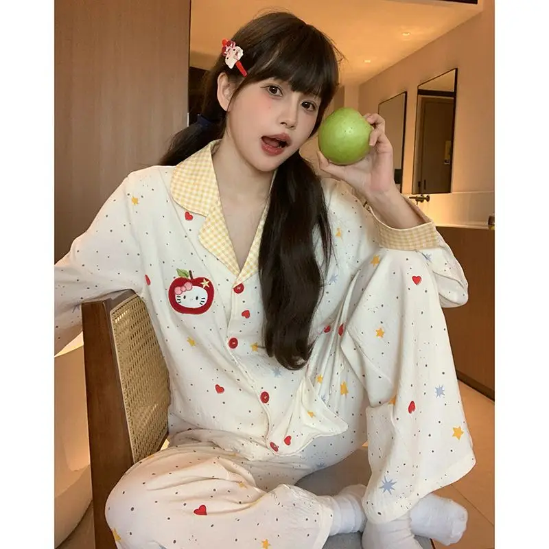 2Pcs/set Women Fashion Long-Sleeved Pajamas Fall and Winter Dot Embroidery Pig Cute Soft Casual Sleepwear Set Outside Homewear
2Pcs/set Women Fashion Long-Sleeved Pajamas Fall and Winter Dot Embroidery Pig Cute Soft Casual Sleepwear Set Outside Homewear