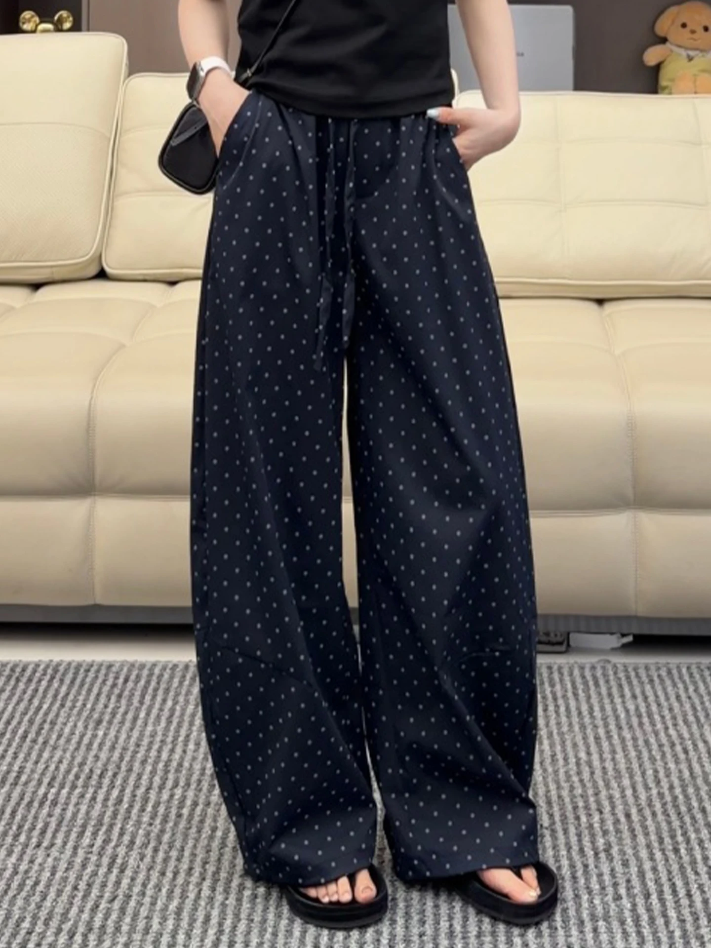 Summer Thin High Waist Loose Casual Polka Dot Wide Leg Banana Pants Women's Fashionable New Style Knife Trousers
Summer Thin High Waist Loose Casual Polka Dot Wide Leg Banana Pants Women's Fashionable New Style Knife Trousers