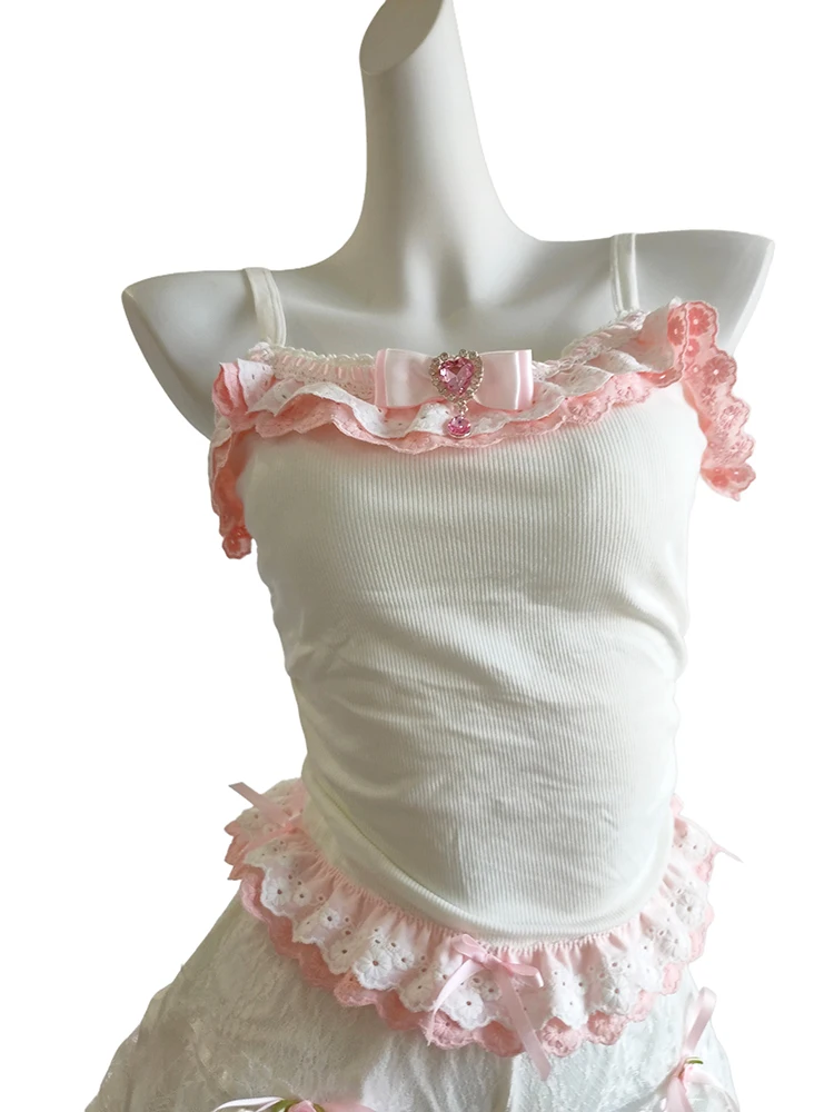 White Crop Tops Women Summer Cute Bows Decoration Two Layers of Lace Trim Lolita Style Cropped for Sweet Girls Kawaii Clothes
White Crop Tops Women Summer Cute Bows Decoration Two Layers of Lace Trim Lolita Style Cropped for Sweet Girls Kawaii Clothes