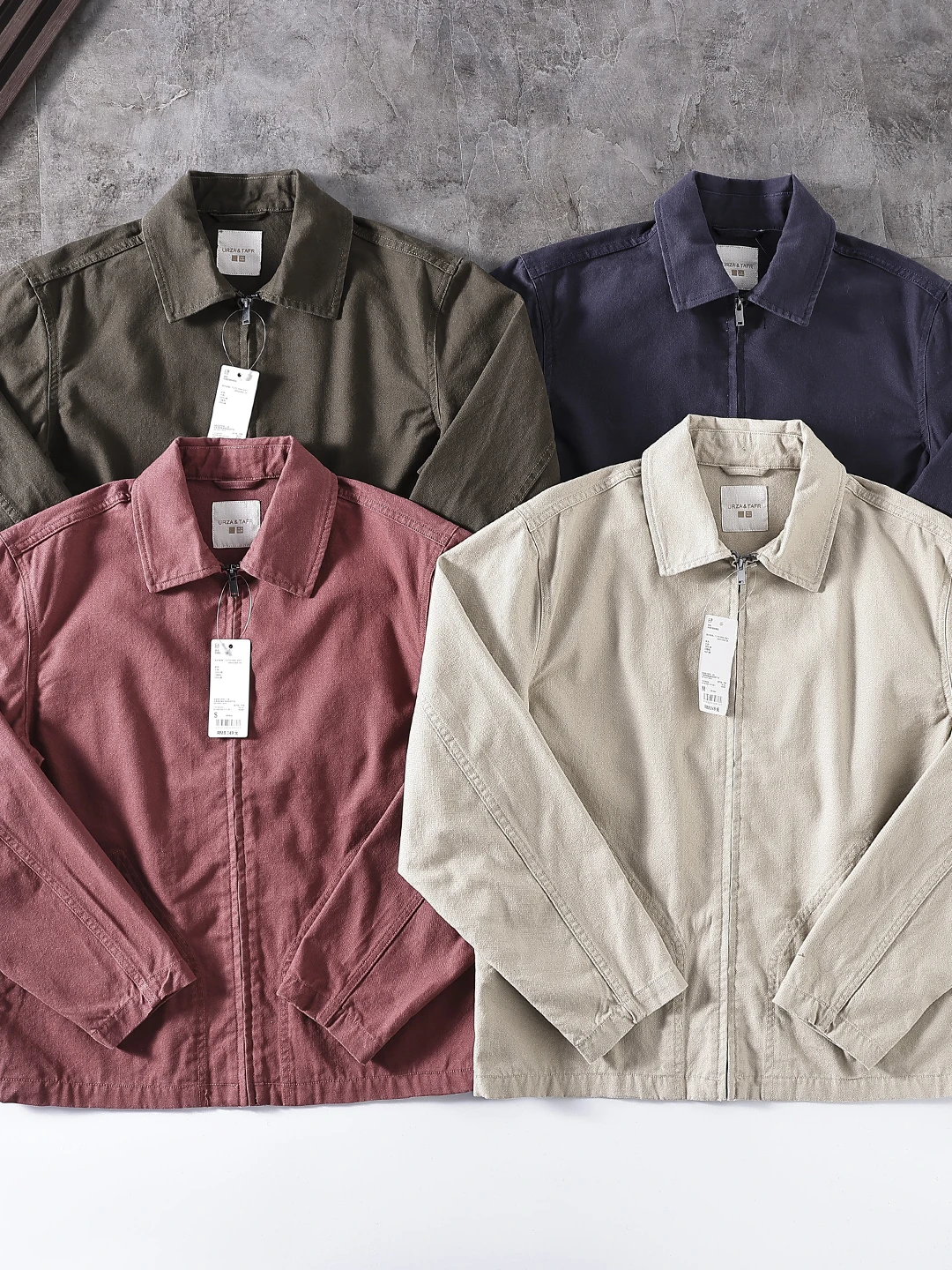 New Spring Men's Casual Zipper Collar Jacket Collaboration Loose Fit Long Sleeve Cotton Coat Unisex Outerwear
New Spring Men's Casual Zipper Collar Jacket Collaboration Loose Fit Long Sleeve Cotton Coat Unisex Outerwear