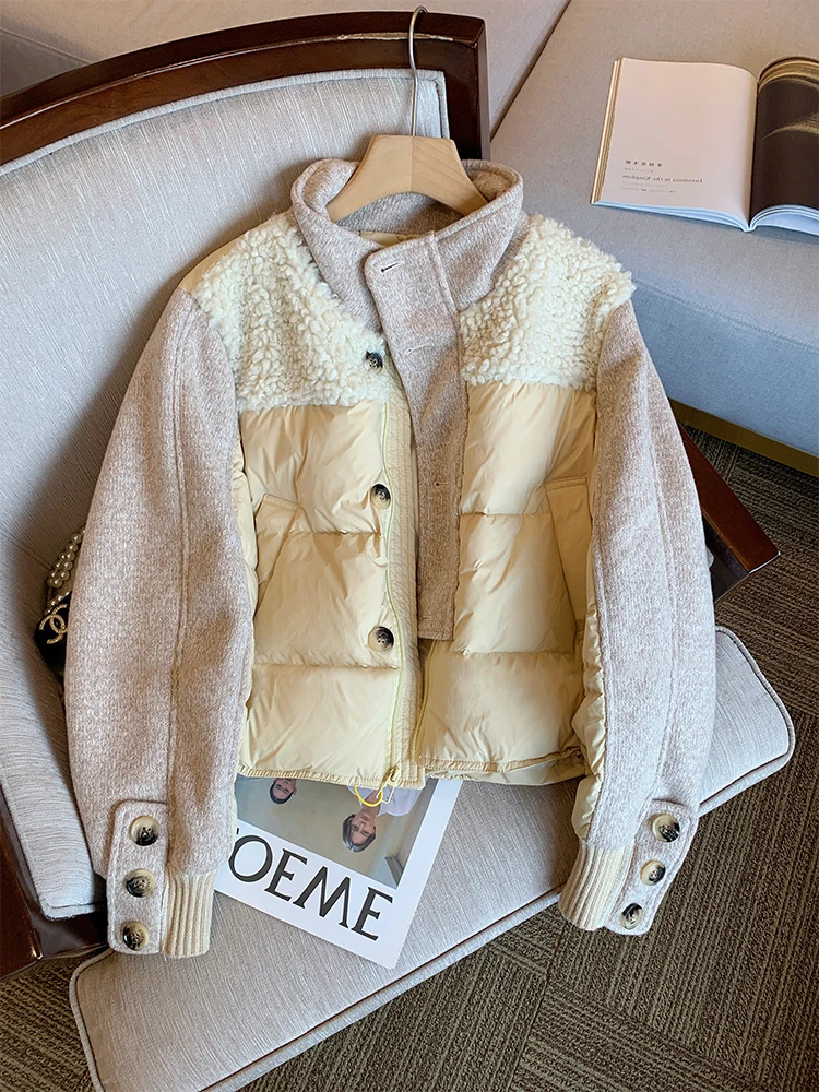 Женское хлопковое пальто в стиле ретро с мехом ягненка, осенне-зимнее дизайнерское элегантное повседневное хлопковое пальто с воротником-стойкой
Женское хлопковое пальто в стиле ретро с мехом ягненка, осенне-зимнее дизайнерское элегантное повседневное хлопковое пальто с воротником-стойкой