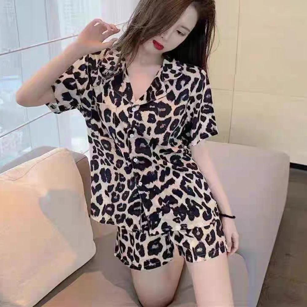 Leopard Print Heart Pajama Suit Short Sleeve V Neck Shorts Camisole Nightwear Slim Fit Women Sleepwear Two Pieces Sleepwear Sets
Leopard Print Heart Pajama Suit Short Sleeve V Neck Shorts Camisole Nightwear Slim Fit Women Sleepwear Two Pieces Sleepwear Sets