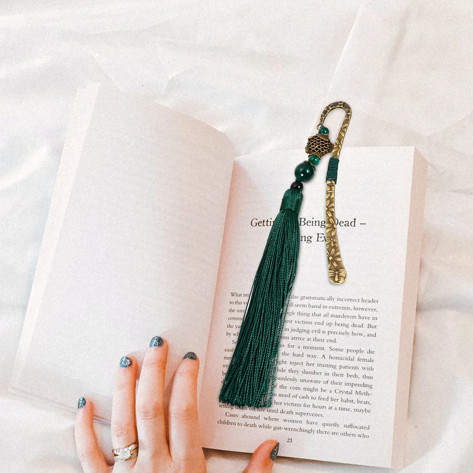 1 pc Vintage Chinese Style Bookmark Long Tassel Metal Bookmarker For Reading Students Writers Office Home Decor Gift Idea
1 pc Vintage Chinese Style Bookmark Long Tassel Metal Bookmarker For Reading Students Writers Office Home Decor Gift Idea