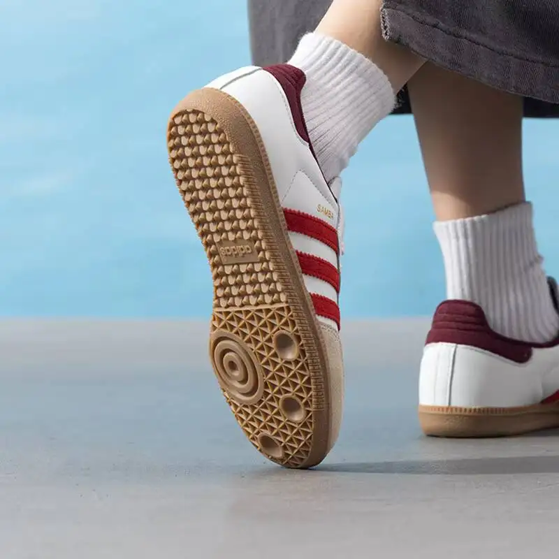 Adidas JI3201 Retro DailyTrainers White Red Burgundy Color Matching Genuine Leather Non Slip Gum Outsole Street Walking Sneakers
Adidas JI3201 Retro DailyTrainers White Red Burgundy Color Matching Genuine Leather Non Slip Gum Outsole Street Walking Sneakers
