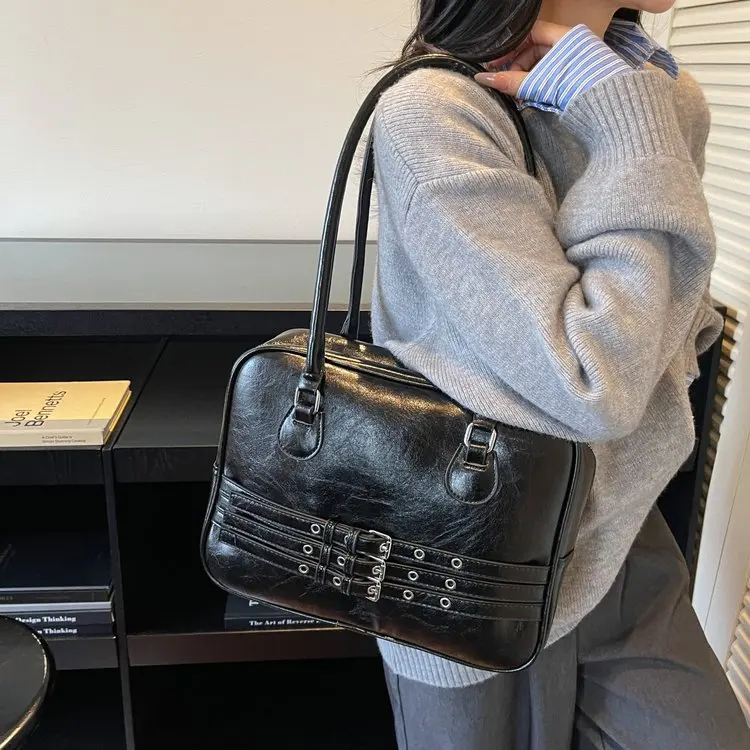 2025 New 2508 Simple Fashion High Sense Versatile Shoulder Niche Design Commuting Trend Light Luxury Women's Bag
2025 New 2508 Simple Fashion High Sense Versatile Shoulder Niche Design Commuting Trend Light Luxury Women's Bag