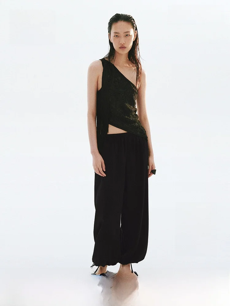 H&M Women's Drawstring Design Balloon Pants Summer 2026 Casual Loose Fit Natural Waist Polyester Viscose Lantern Pants
H&M Women's Drawstring Design Balloon Pants Summer 2026 Casual Loose Fit Natural Waist Polyester Viscose Lantern Pants