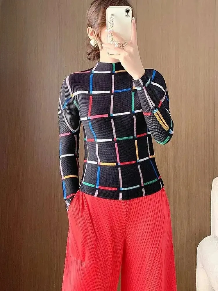 Geometric Pattern Plaid T-shirt Women High Collar Long-sleeved Slim Pleated Shirt Women Fashion Casual Blouse 2025 Summer New
Geometric Pattern Plaid T-shirt Women High Collar Long-sleeved Slim Pleated Shirt Women Fashion Casual Blouse 2025 Summer New