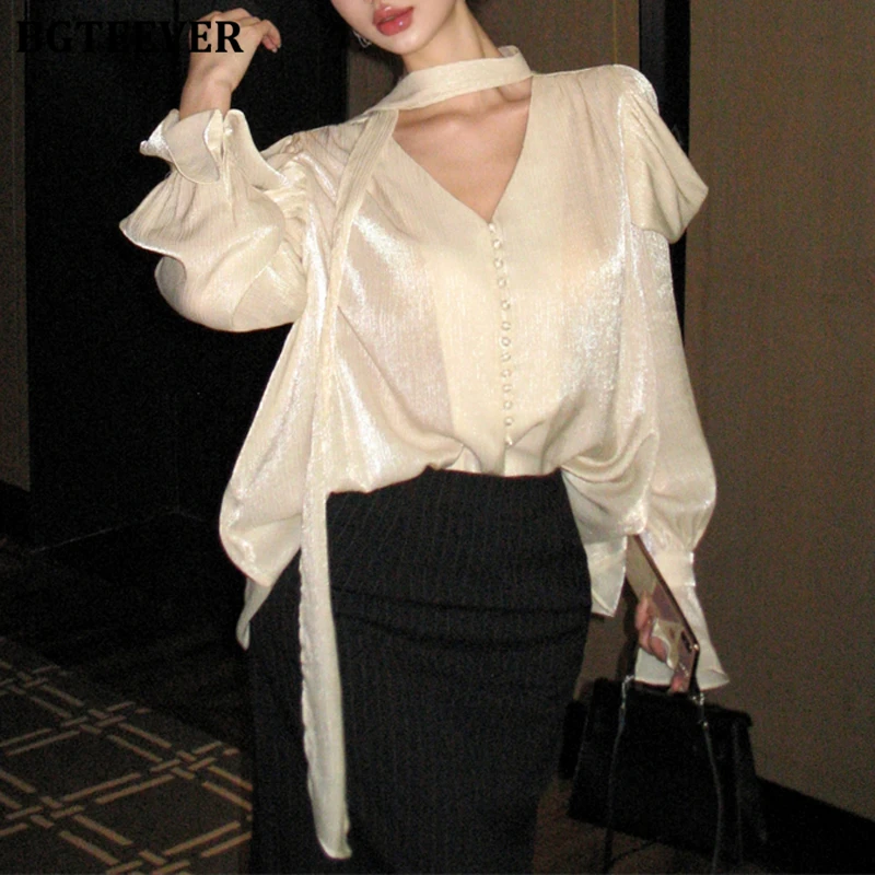 BGTEEVER Vintage Loose Single-breasted Blouses Shirts for Women Autumn Elegant V-neck Flare Sleeve Ladies Solid Shirts
BGTEEVER Vintage Loose Single-breasted Blouses Shirts for Women Autumn Elegant V-neck Flare Sleeve Ladies Solid Shirts