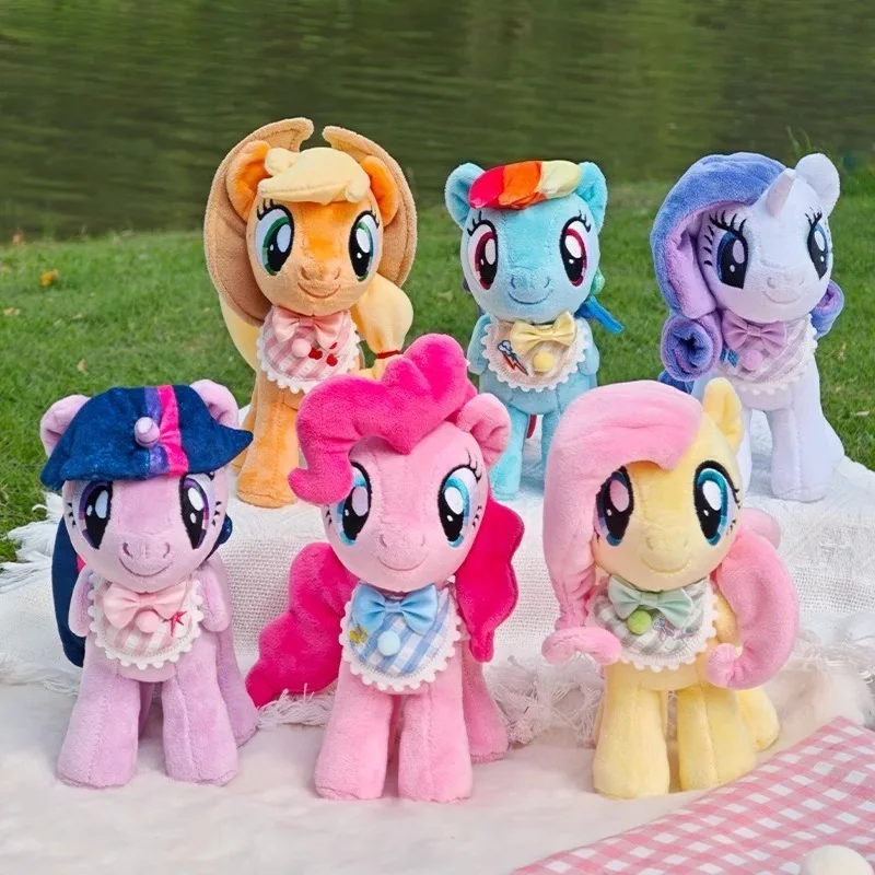 Новый 20 см плюшевый кулон My Little Pony, аниме, плюшевые игрушки, кукла-единорог, пони Rarity Biqi, космическая принцесса, луна, кошмар, луна, подарок
Новый 20 см плюшевый кулон My Little Pony, аниме, плюшевые игрушки, кукла-единорог, пони Rarity Biqi, космическая принцесса, луна, кошмар, луна, подарок
