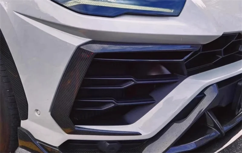 Used for Lamborghini URUS Upgrade TC Style Carbon Fiber Front Bumper Wind Blade Rear Bumper Wind Blade Body Kit
Used for Lamborghini URUS Upgrade TC Style Carbon Fiber Front Bumper Wind Blade Rear Bumper Wind Blade Body Kit