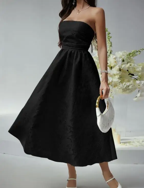 Women's Dress 2026 Summer Elegant High-End Temperament, Slim Fit Embossed Satin Strapless Dress Suitable for Banquet Dresses
Women's Dress 2026 Summer Elegant High-End Temperament, Slim Fit Embossed Satin Strapless Dress Suitable for Banquet Dresses