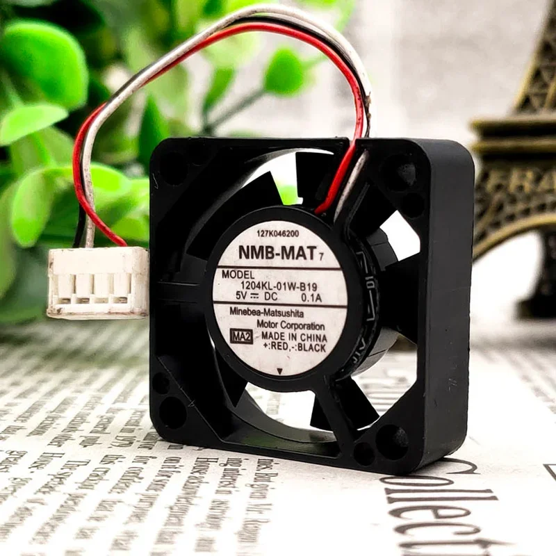 Новый Радиатор вентилятора ЦП для Φ 1204KL-01W-B19 3010 5V 0.1A 3-проводной вентилятор
Новый Радиатор вентилятора ЦП для Φ 1204KL-01W-B19 3010 5V 0.1A 3-проводной вентилятор