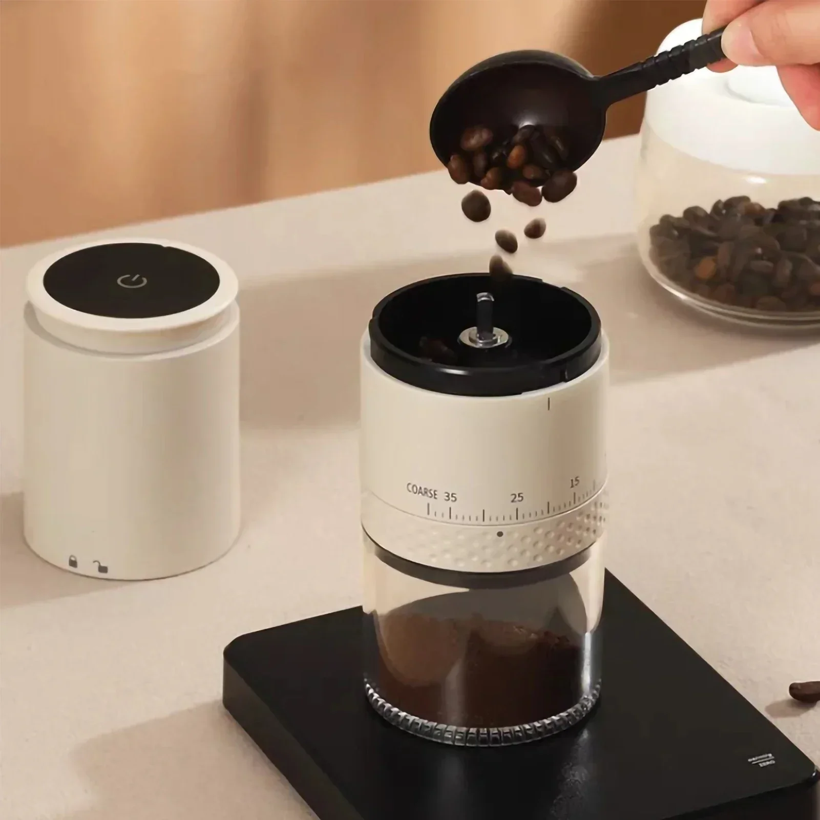 1500mAh Electric Coffee Grinder Externally Adjustable Type-C Charging Coffee Burr Grinder Bean Grinding Machine Coffee Maker
1500mAh Electric Coffee Grinder Externally Adjustable Type-C Charging Coffee Burr Grinder Bean Grinding Machine Coffee Maker